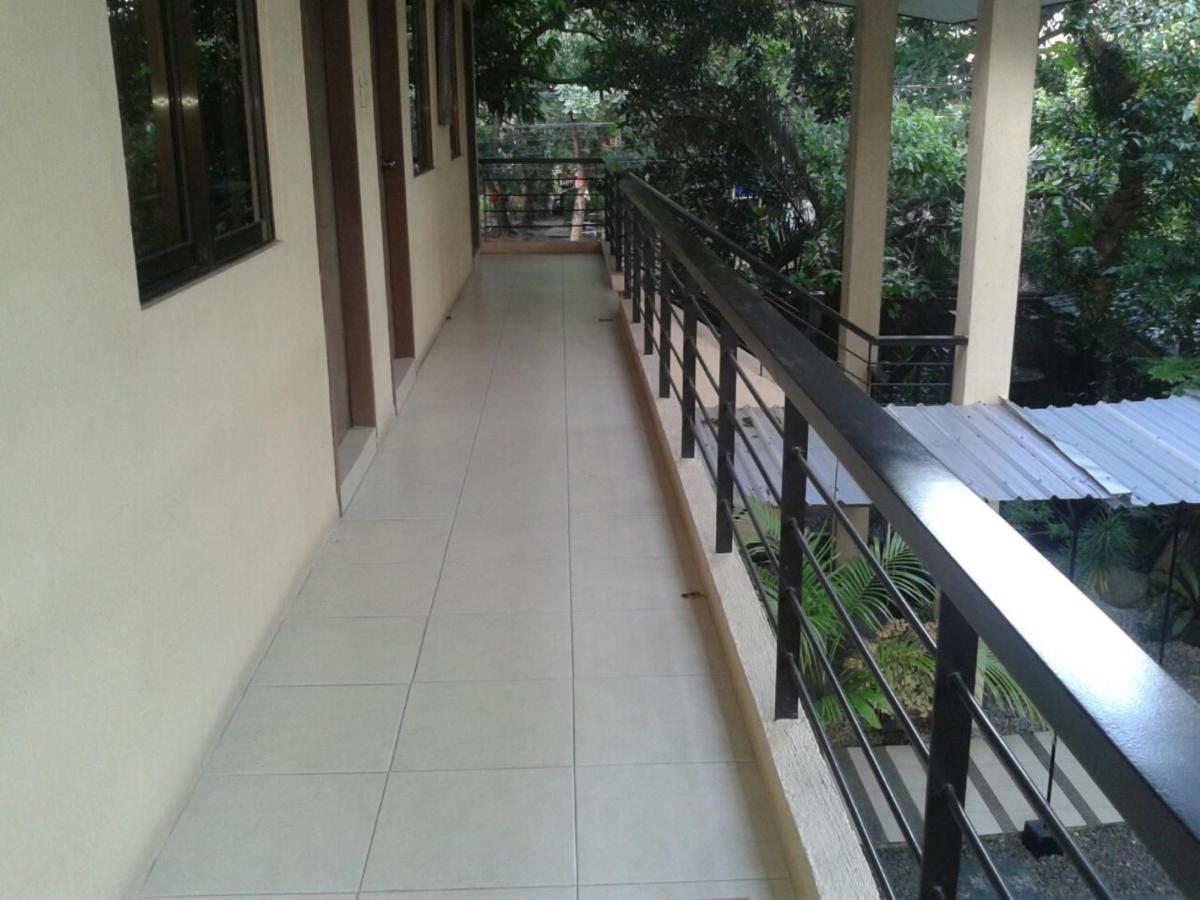 11Th Street Bed And Breakfast Bacolod Kültér fotó
